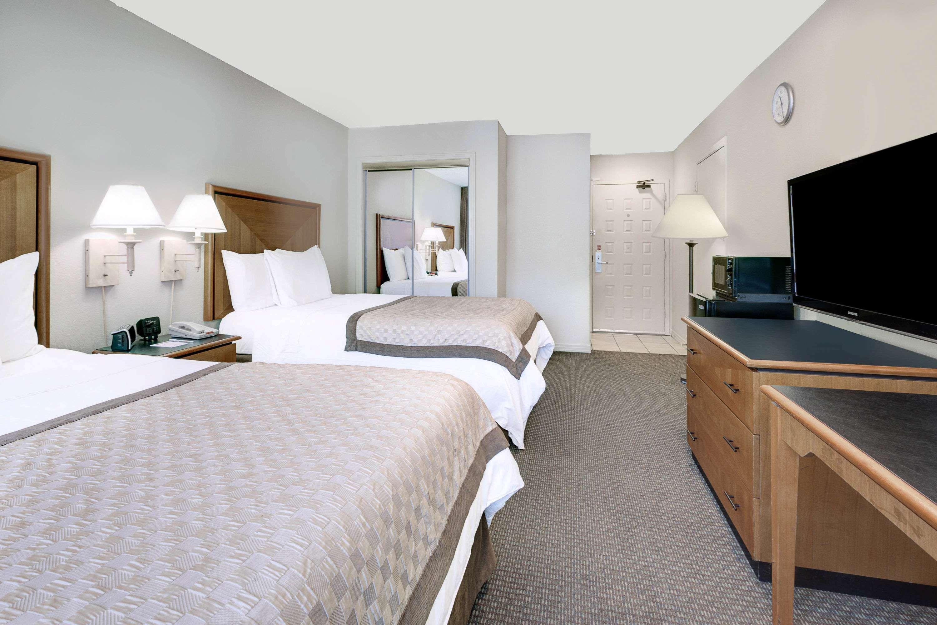 Value Suites Extended Stay - アーリントン エクステリア 写真